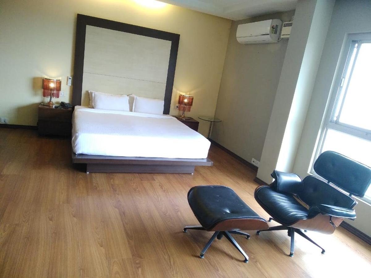 Hotel Md'S Continental Jorhāt 외부 사진