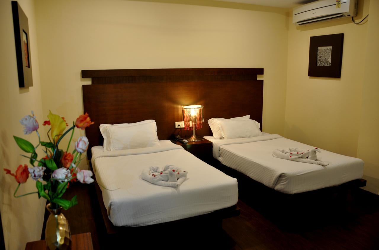Hotel Md'S Continental Jorhāt 외부 사진