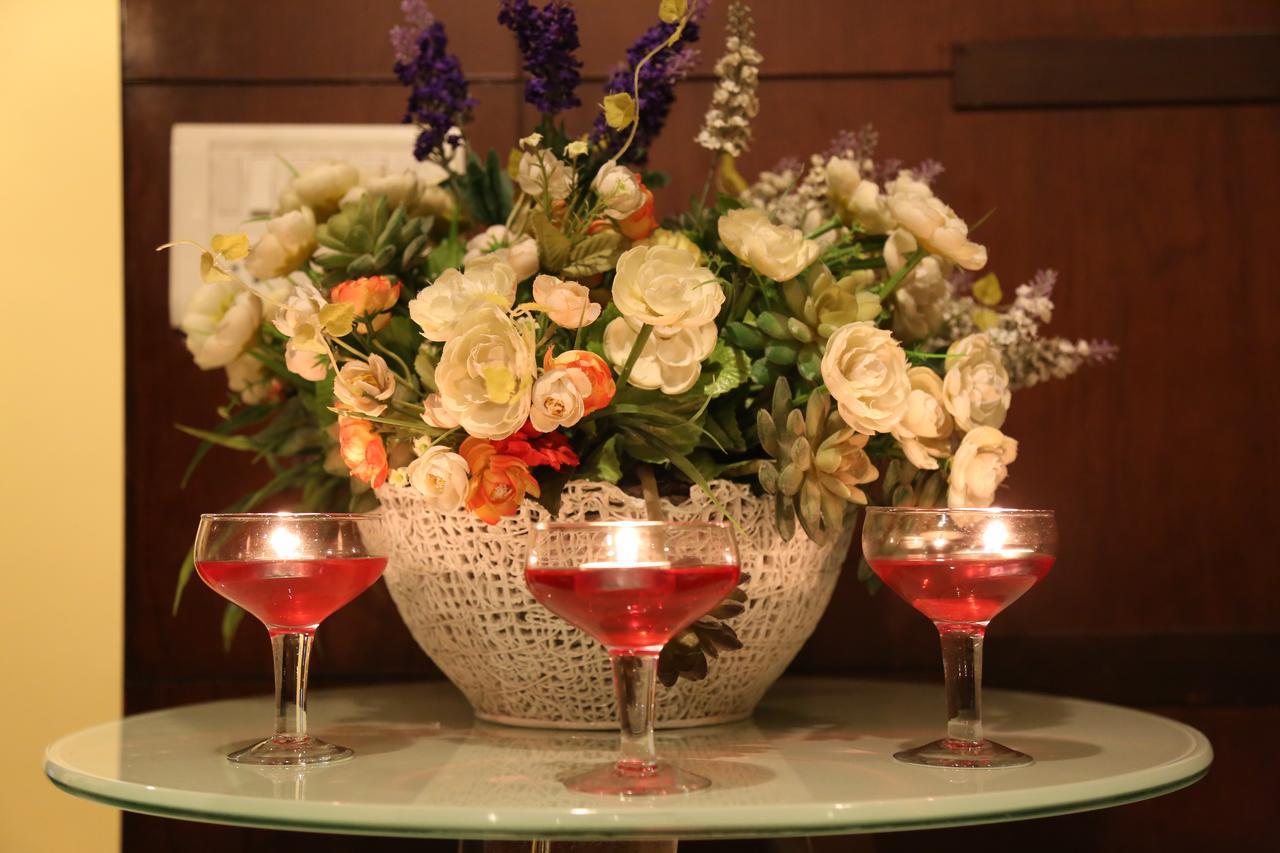 Hotel Md'S Continental Jorhāt 외부 사진